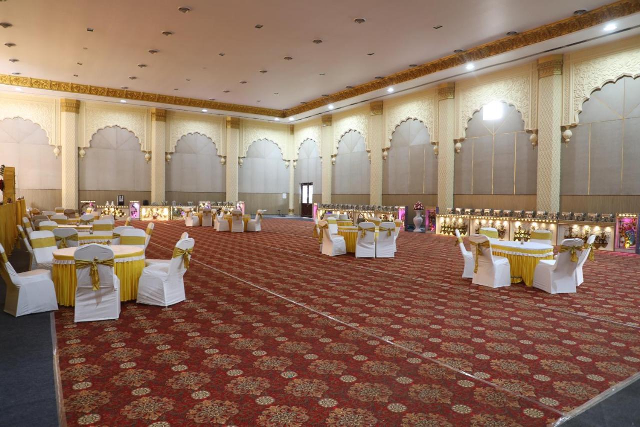 Gadiraju Palace Convention Centre & Hotel Visakhapatnam Exterior foto